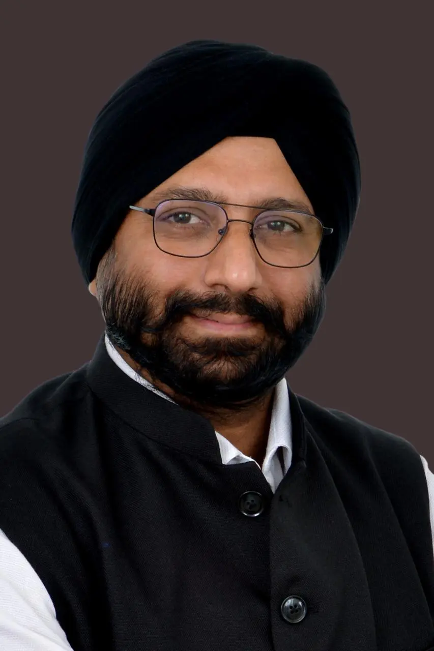 Jatinder Singh Gandhi — Founder & Lead Counsellor